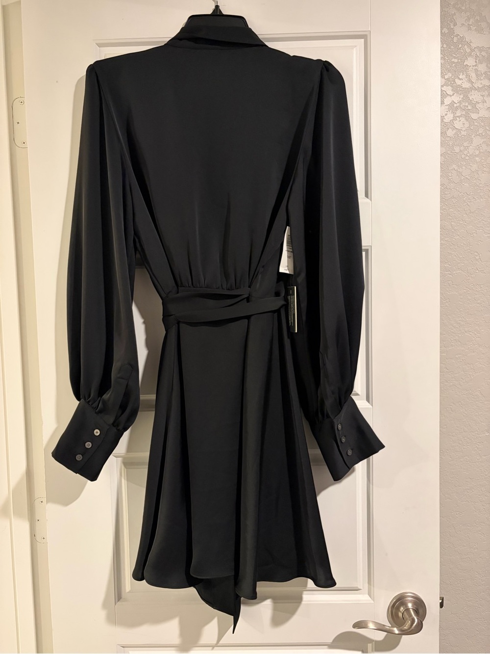 Aritzia | Babaton Black Hyde Tie-Waist Flowy Wrap Mini Dress | Sz L - Picture 4 of 8